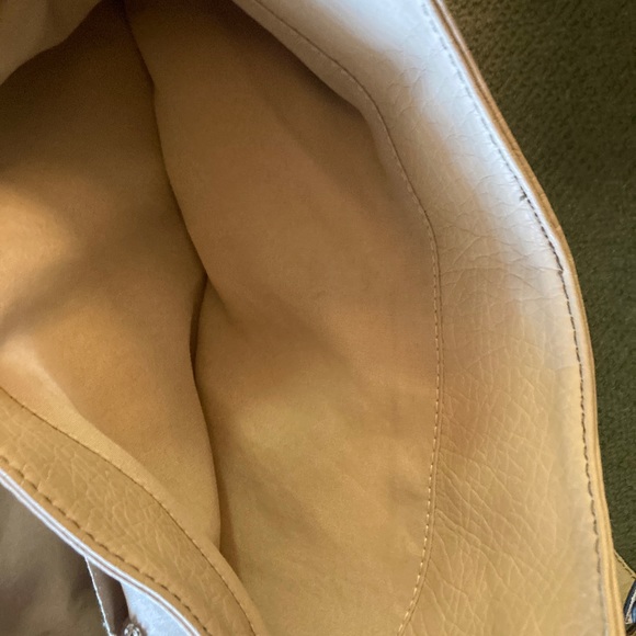 Plum Purse Vintage off white color - Picture 8 of 10